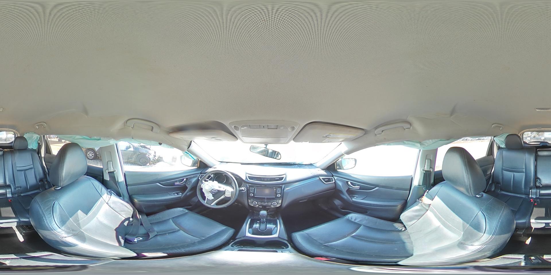 2015 NISSAN ROGUE