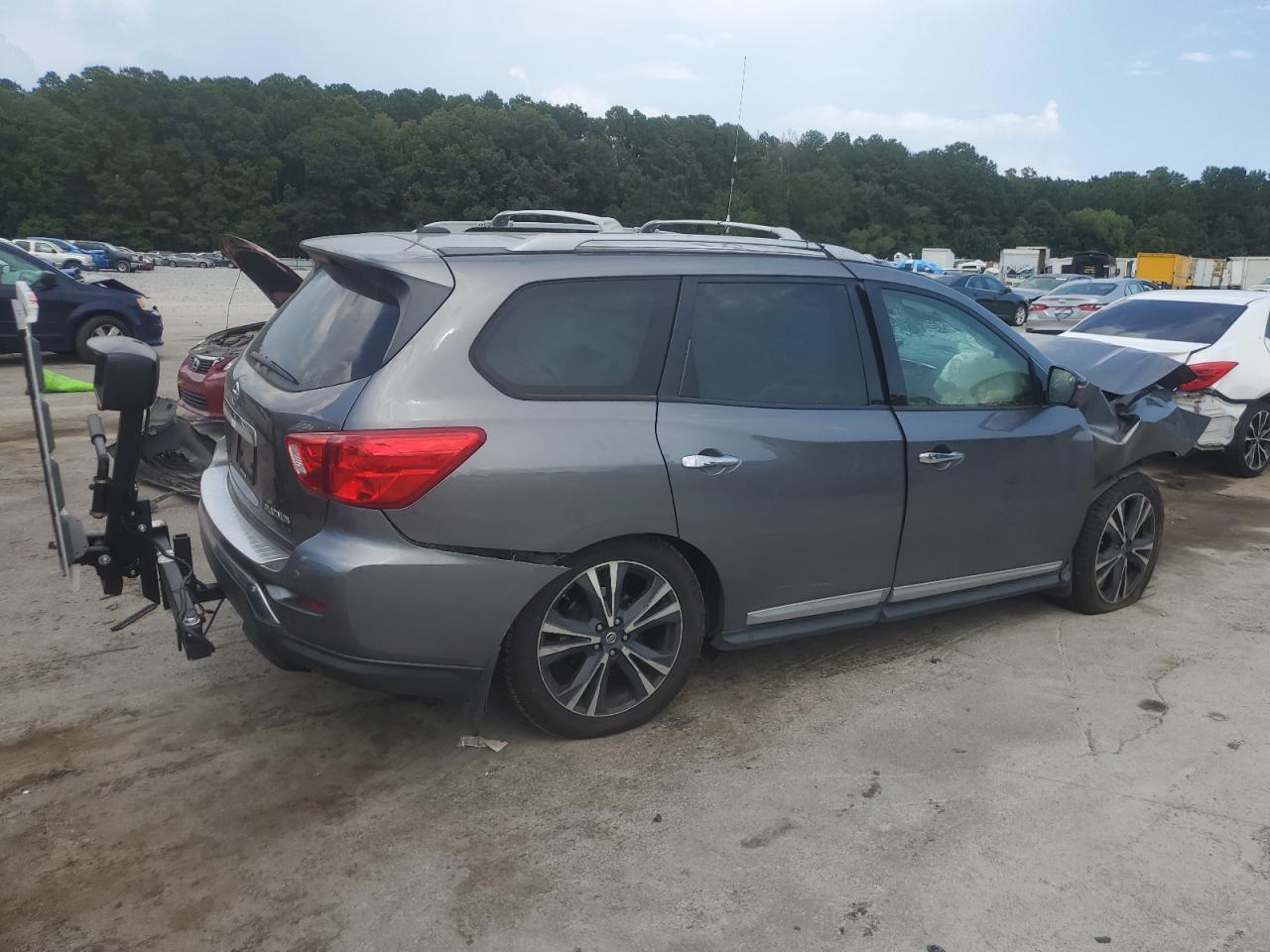 2018 NISSAN PATHFINDER