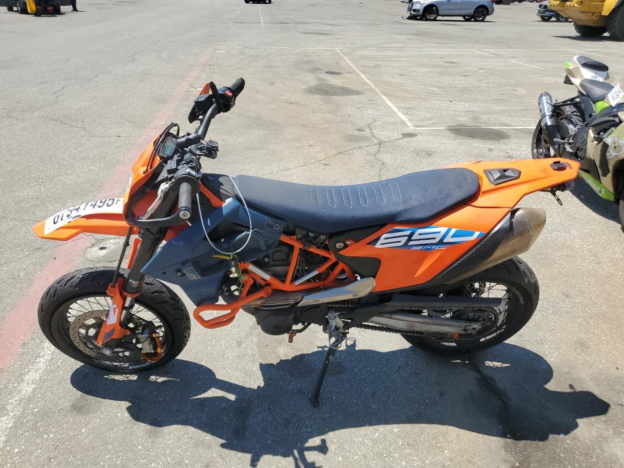 2023 KTM 690