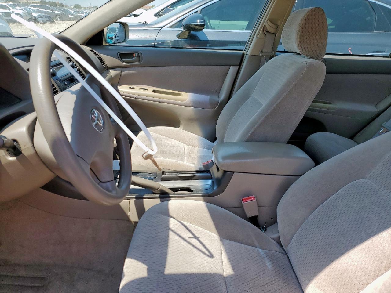 2002 TOYOTA CAMRY