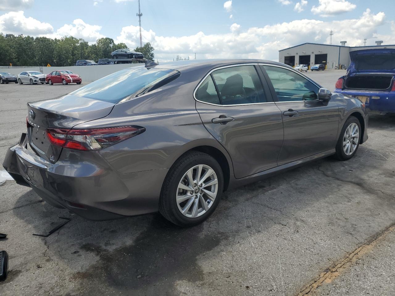 2023 TOYOTA CAMRY