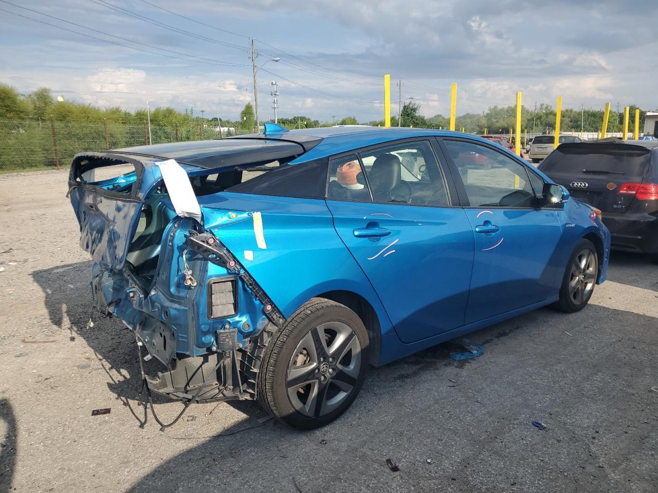 2019 TOYOTA PRIUS