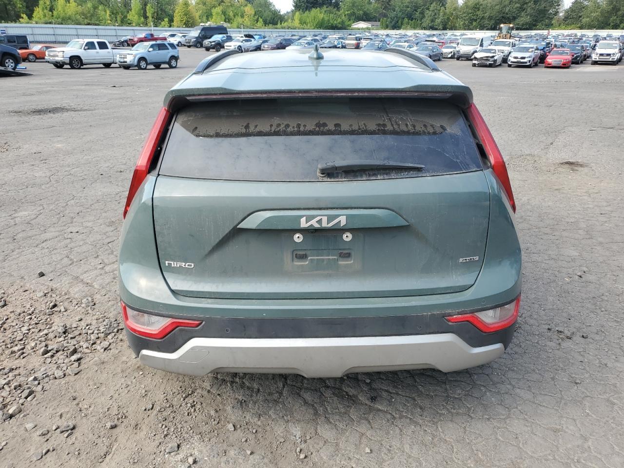 2023 KIA Niro