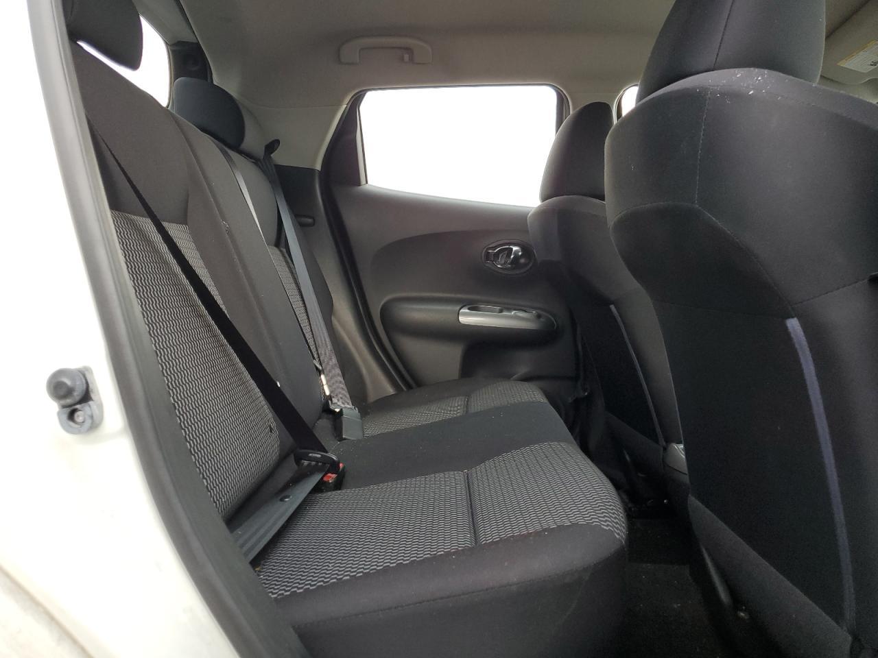 2015 NISSAN Juke