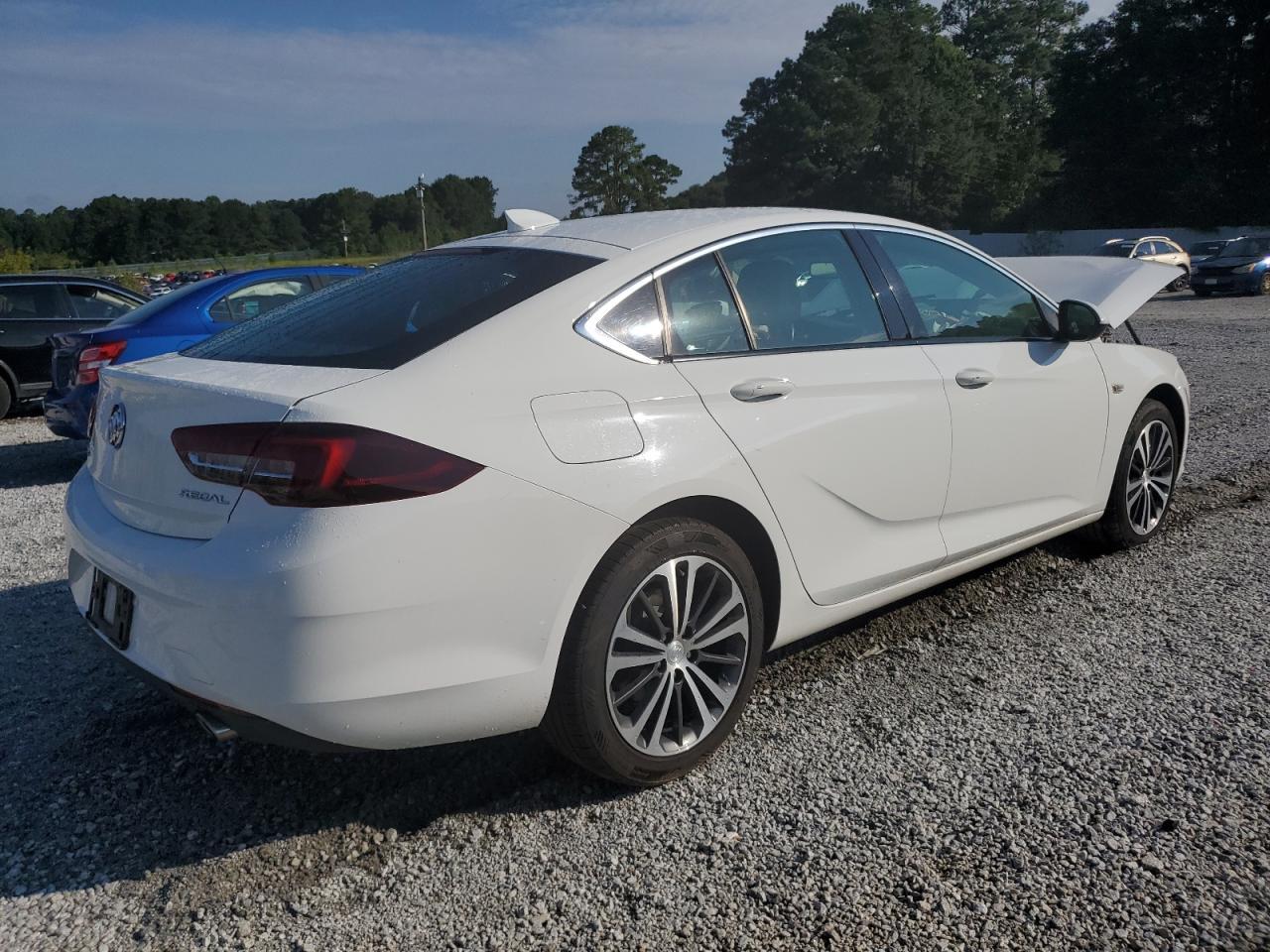 2018 BUICK Regal
