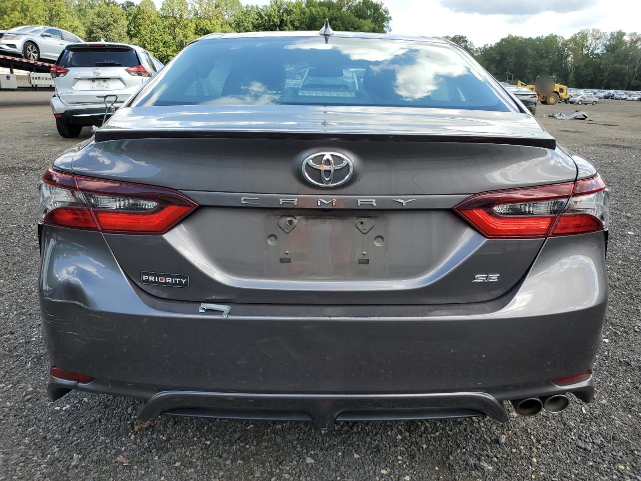2022 TOYOTA CAMRY