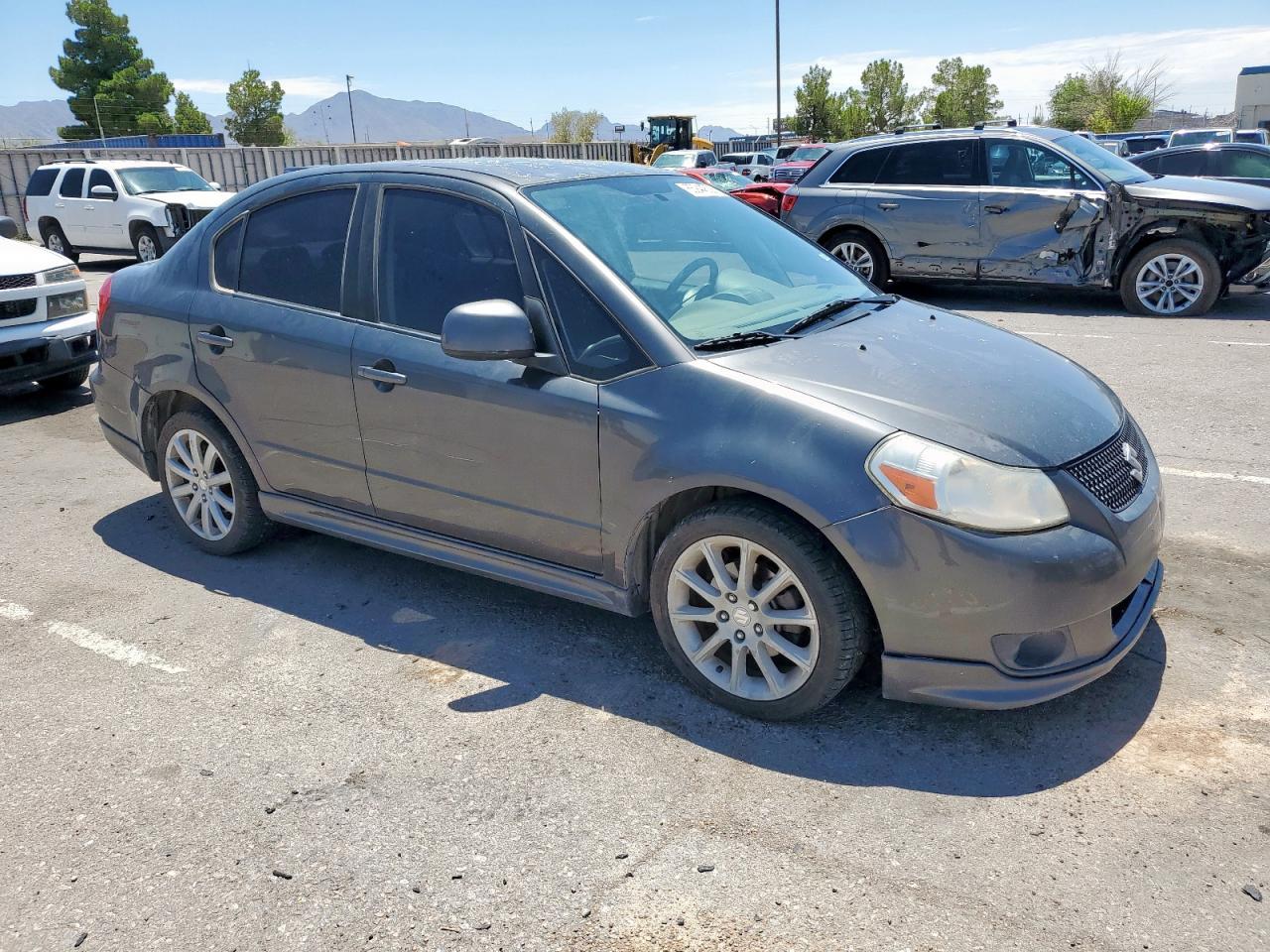 2010 SUZUKI SX4