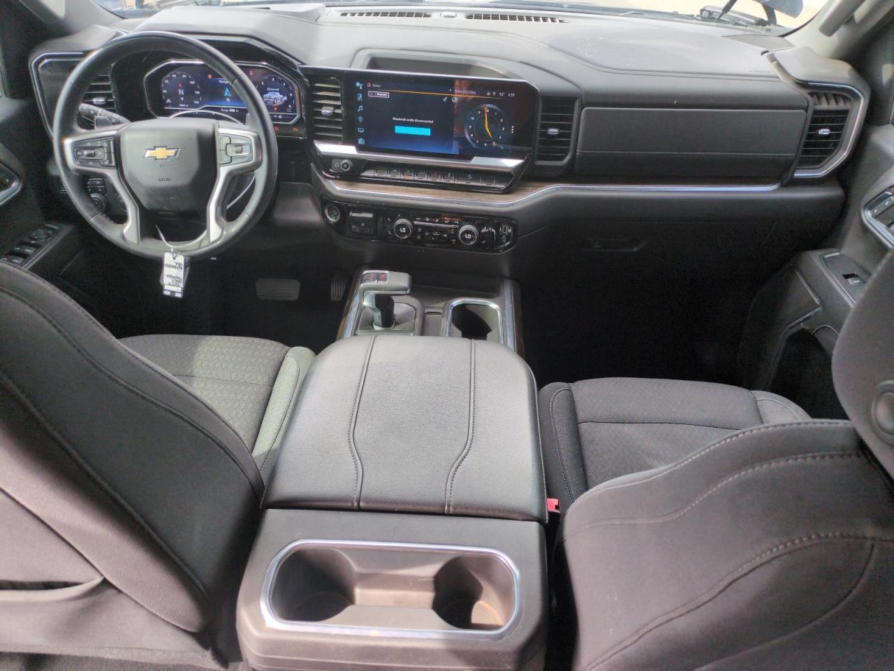 2023 CHEVROLET Silverado