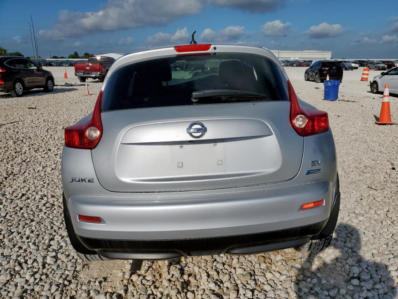 2014 NISSAN Juke
