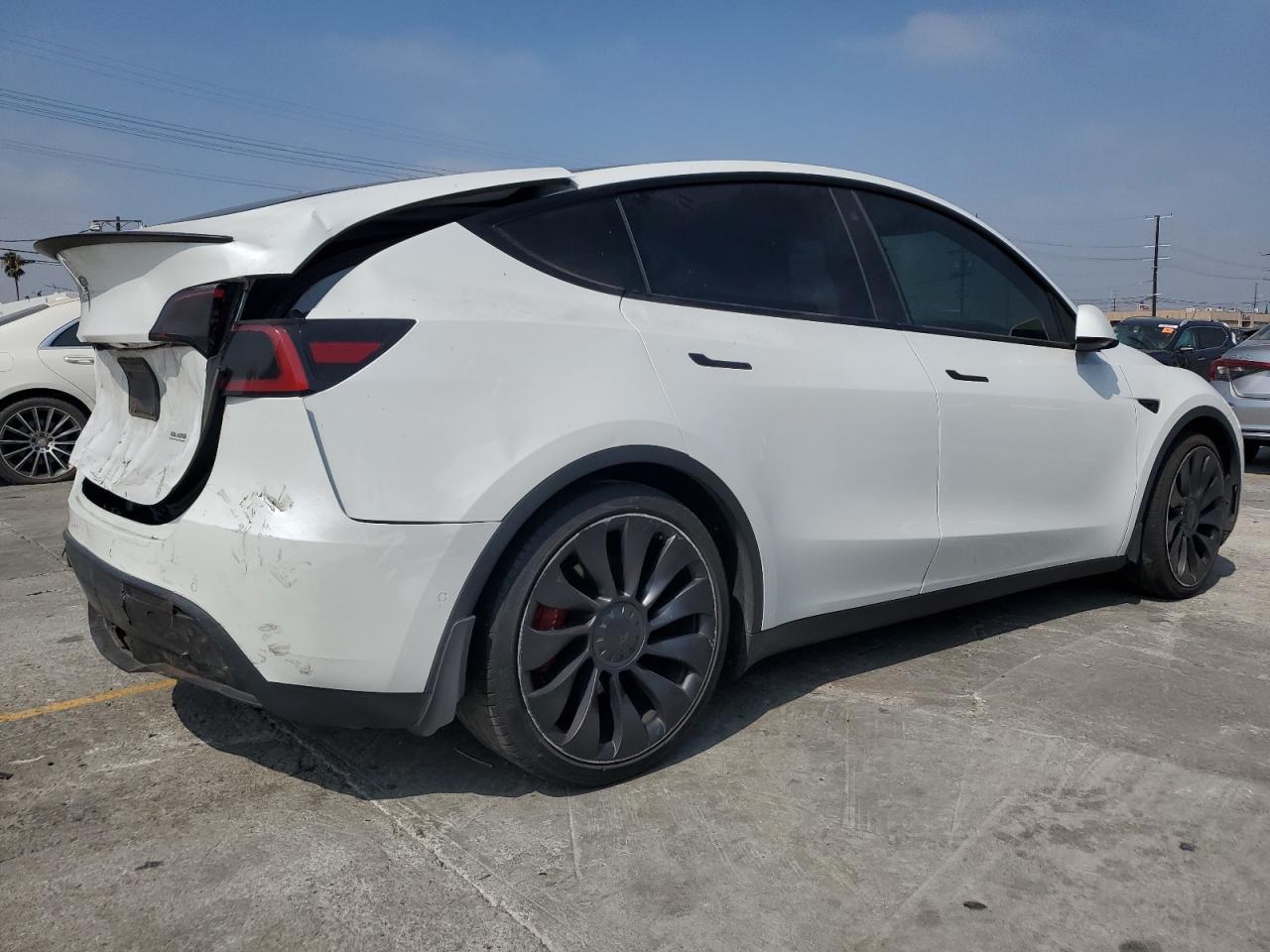 2022 TESLA MODEL Y