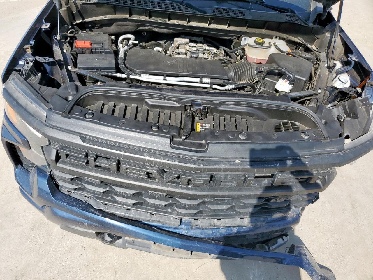2023 CHEVROLET Silverado