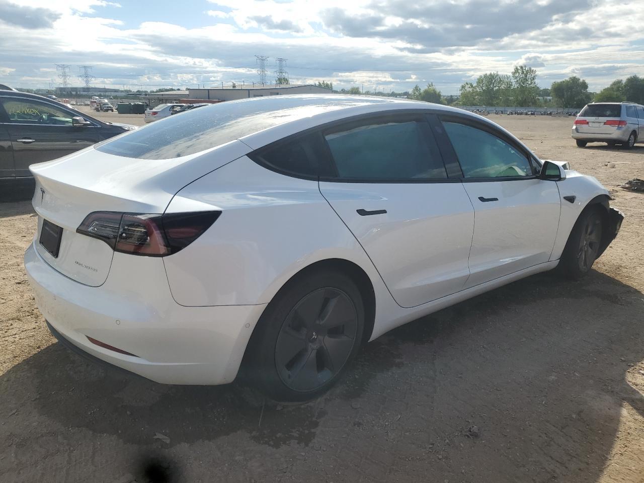2022 TESLA MODEL 3