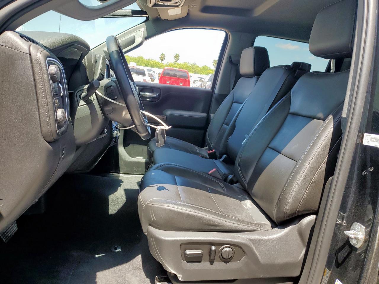 2020 CHEVROLET Silverado
