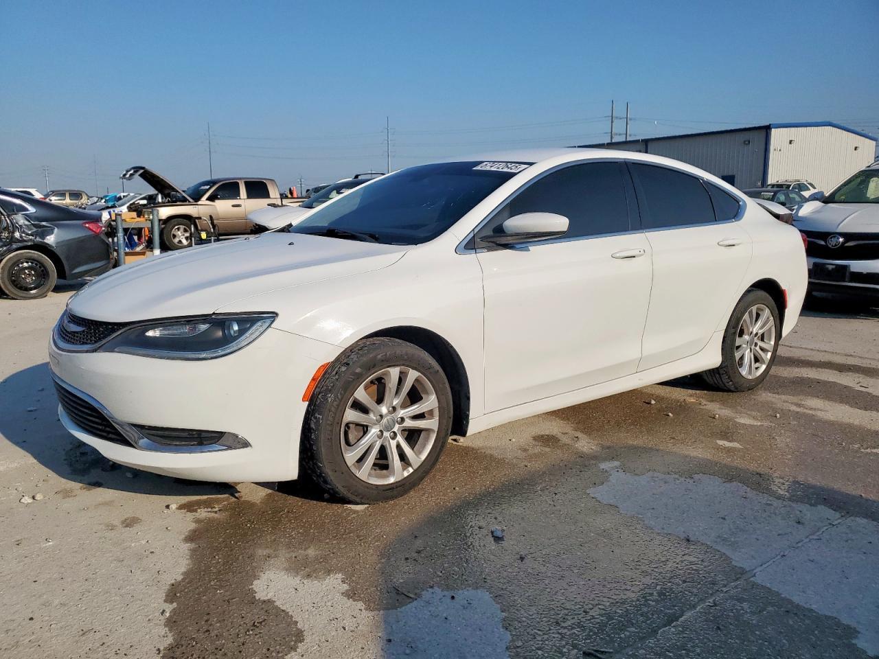 2015 CHRYSLER 200