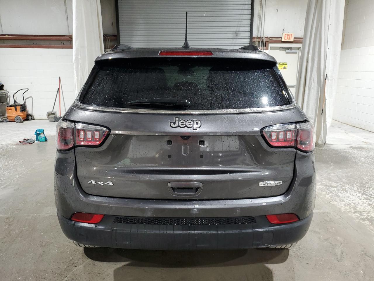 2023 JEEP Compass