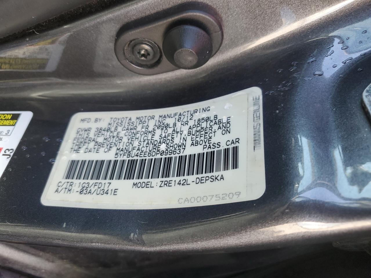 2013 TOYOTA COROLLA