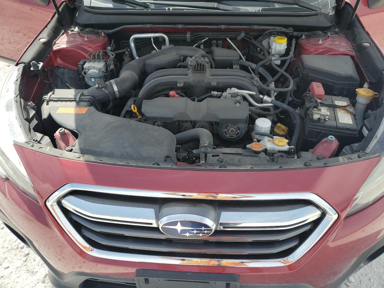 2018 SUBARU Outback