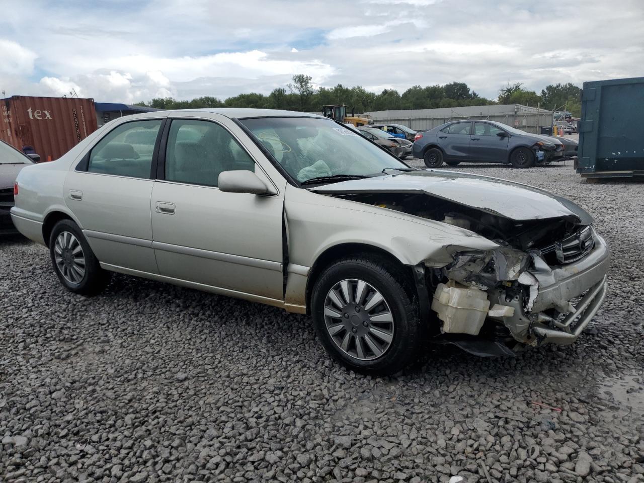 2001 TOYOTA CAMRY