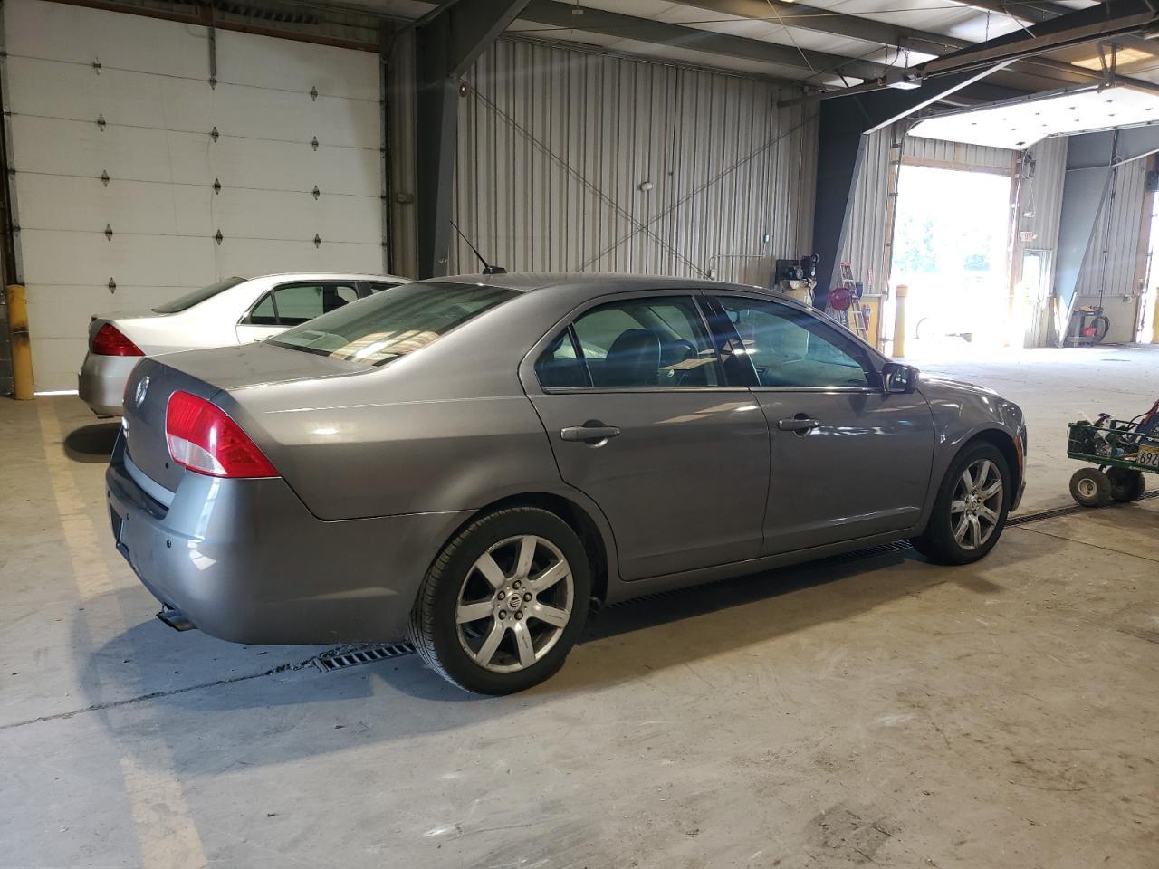 2010 MERCURY Milan