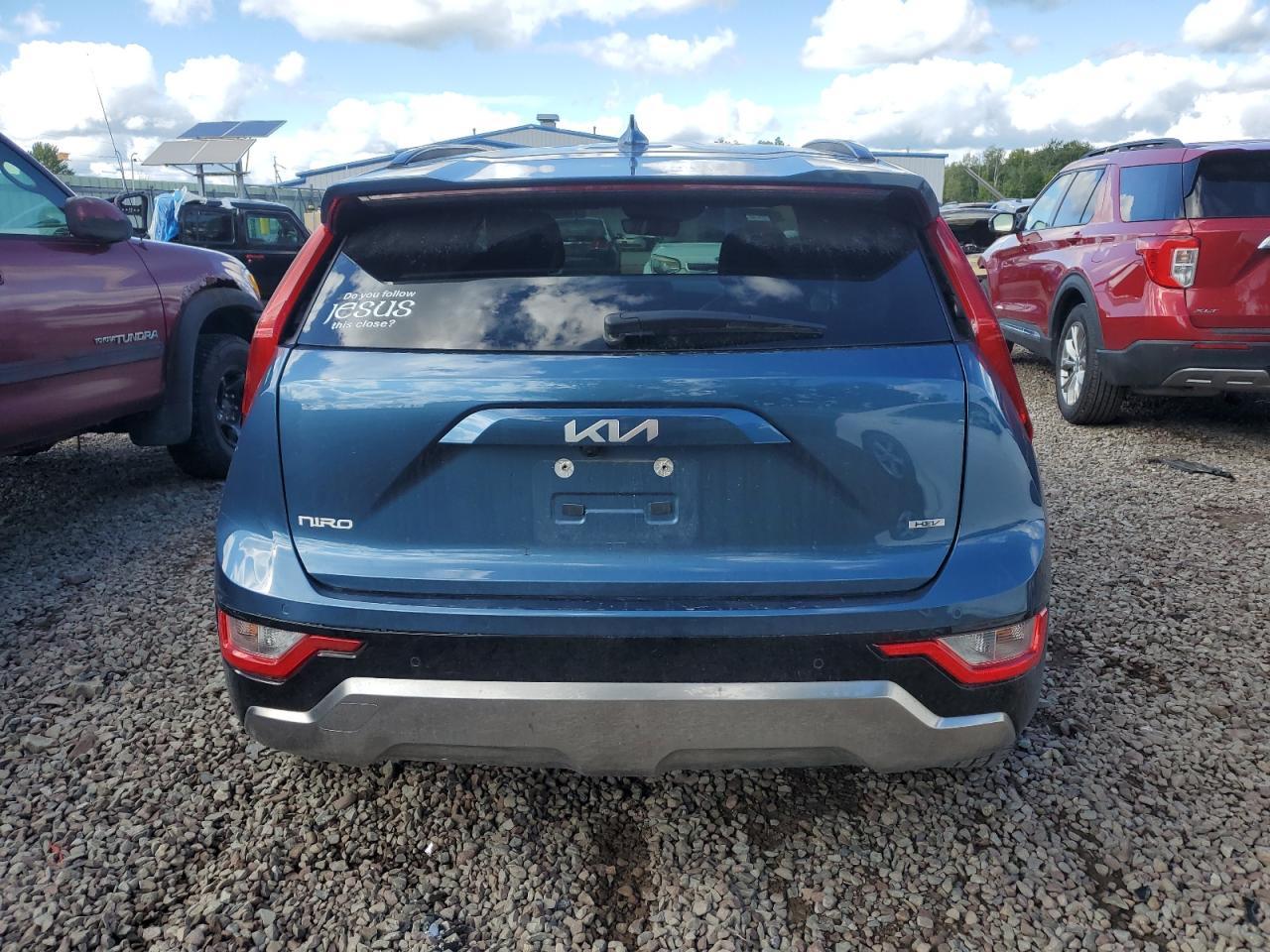 2025 KIA Niro
