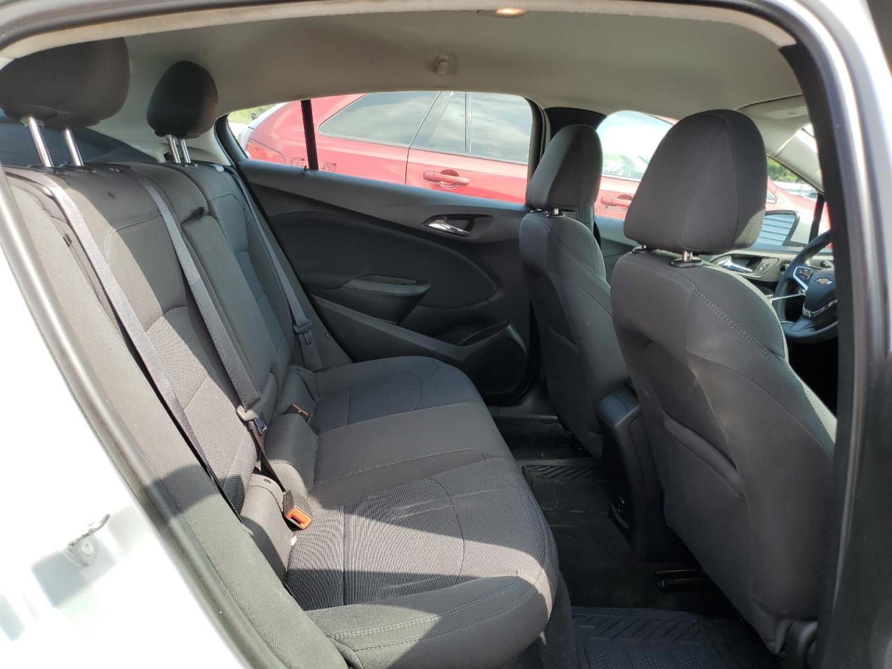 2017 CHEVROLET CRUZE