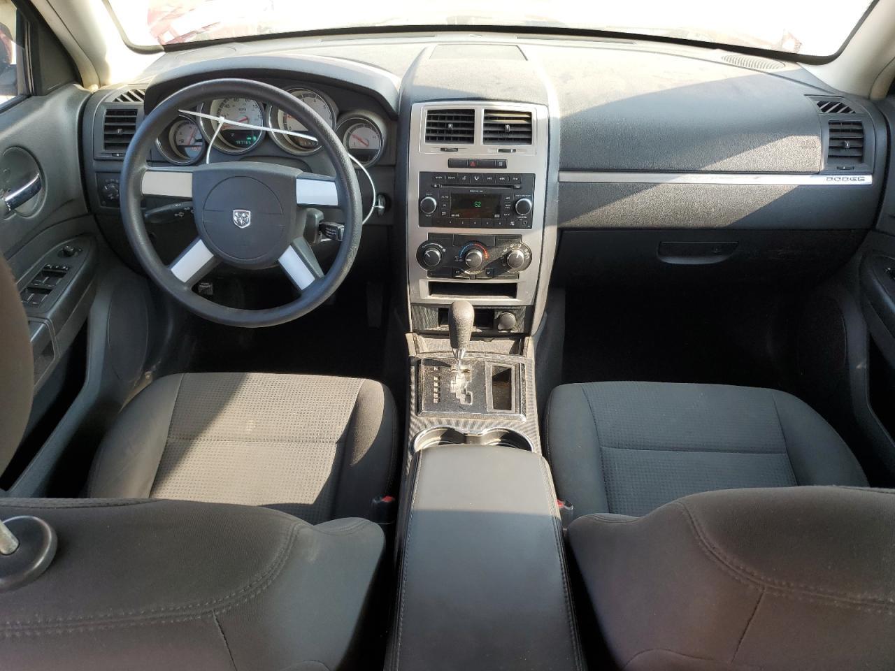 2010 DODGE CHARGER