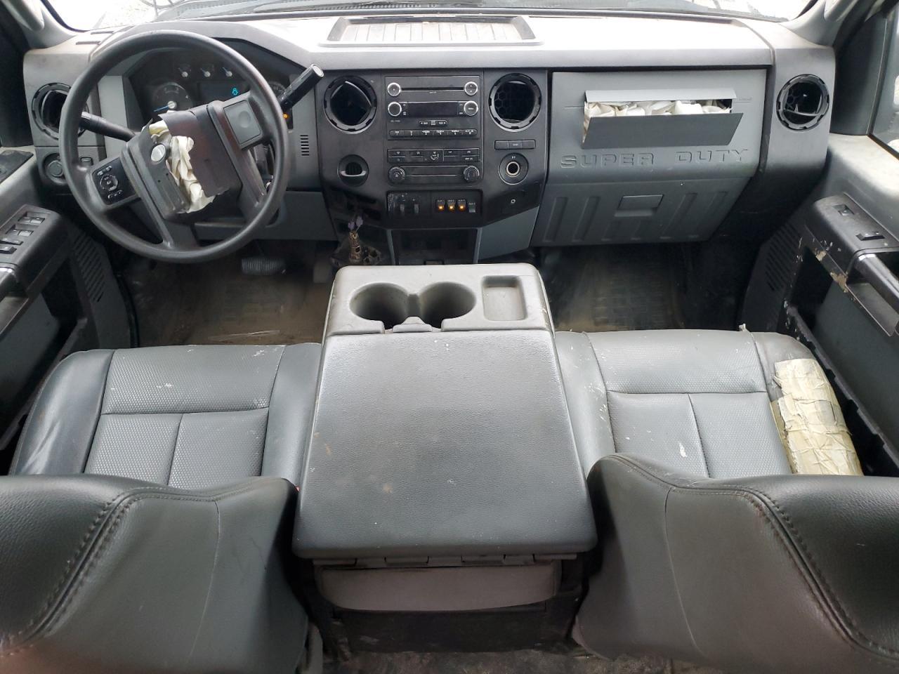 2012 FORD F-450