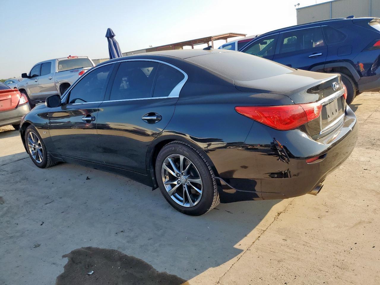 2017 INFINITI Q50
