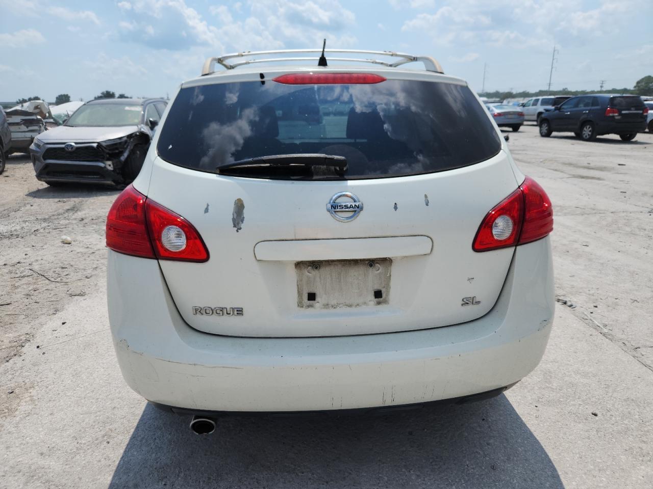 2010 NISSAN ROGUE
