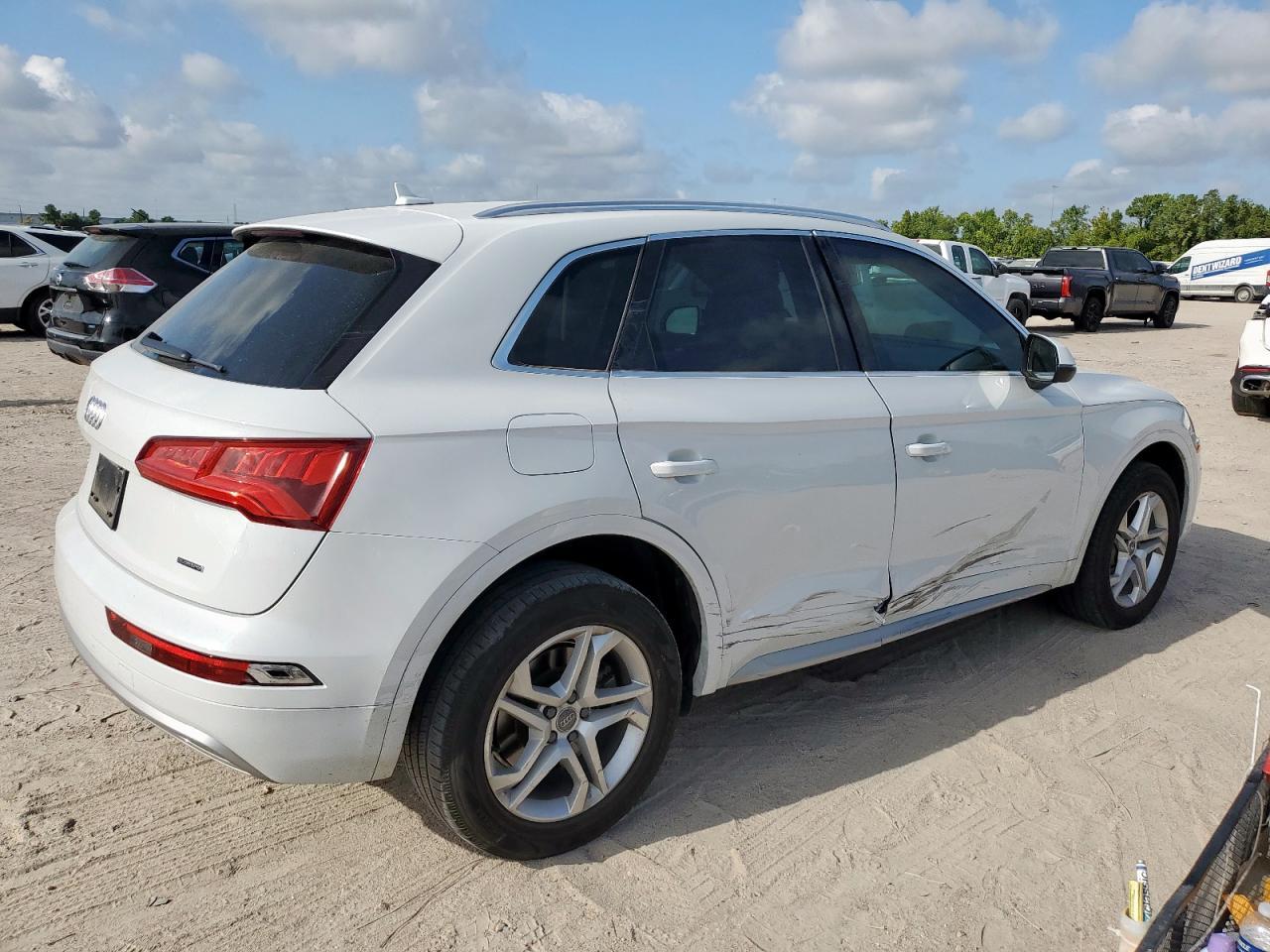 2019 AUDI Q5