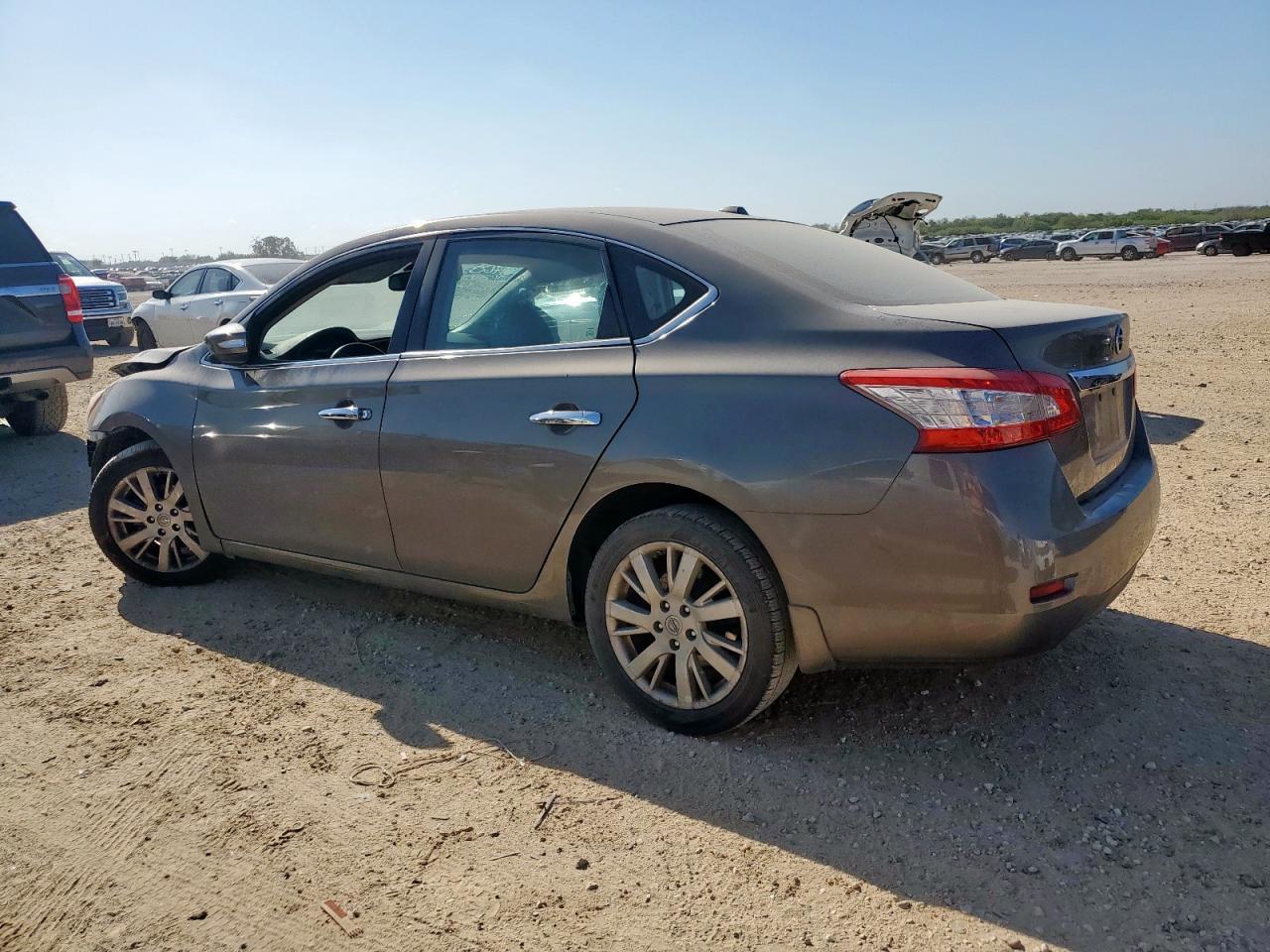 2015 NISSAN SENTRA