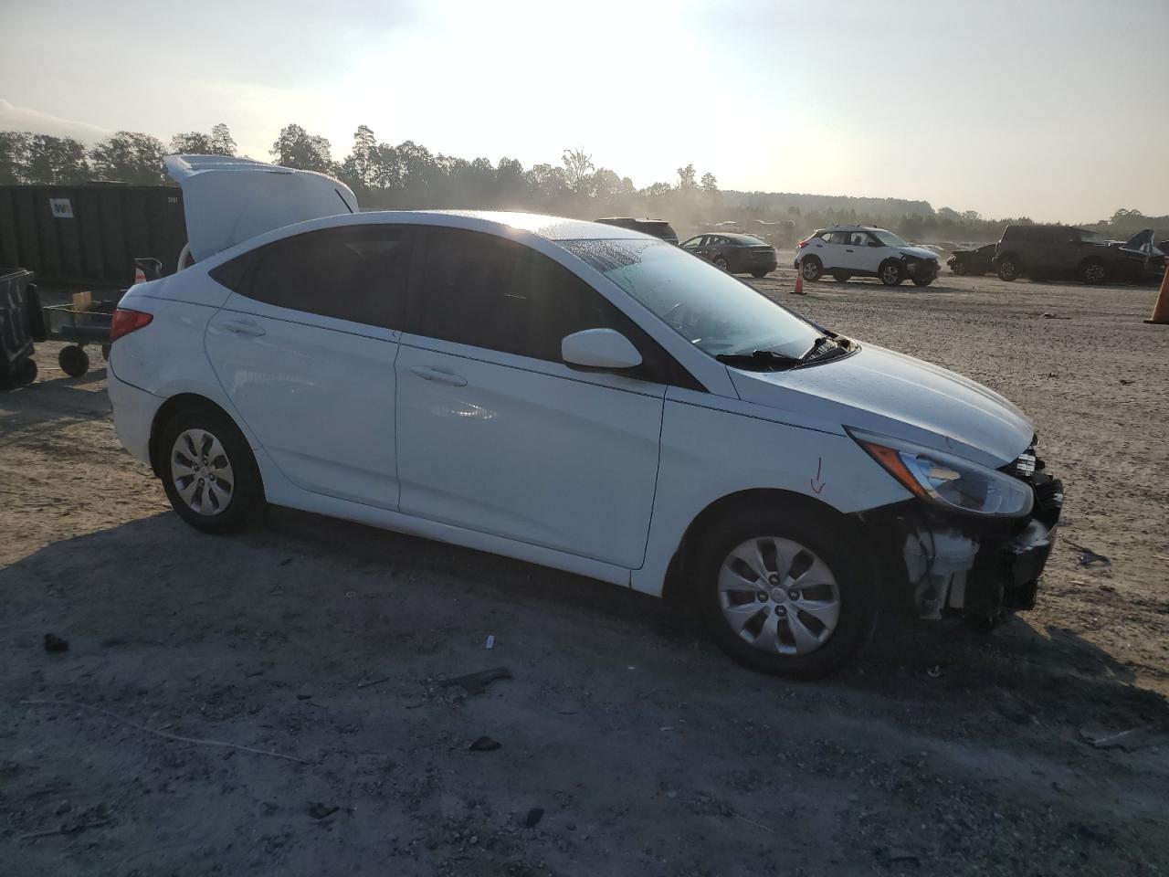2016 HYUNDAI ACCENT