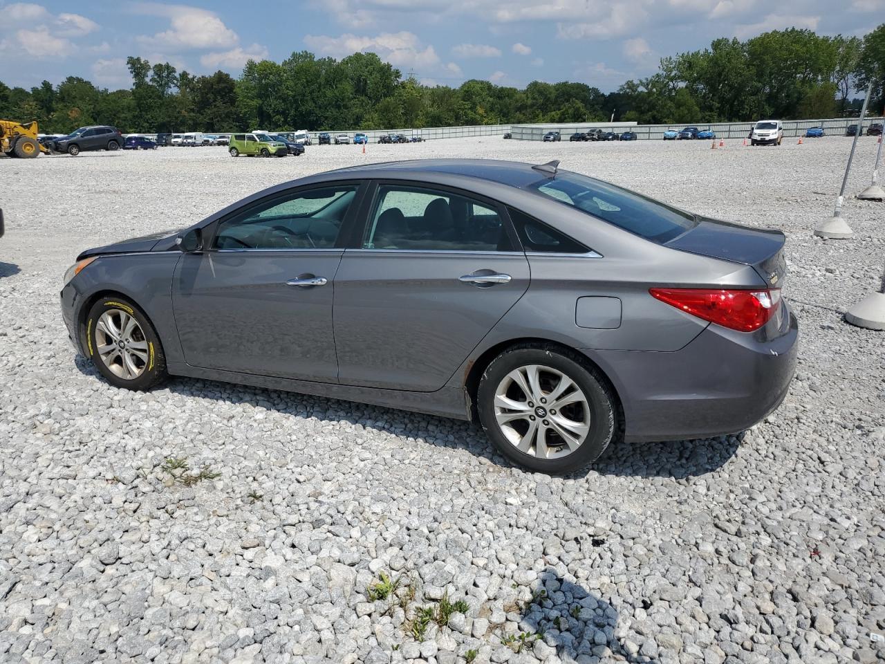 2011 HYUNDAI SONATA