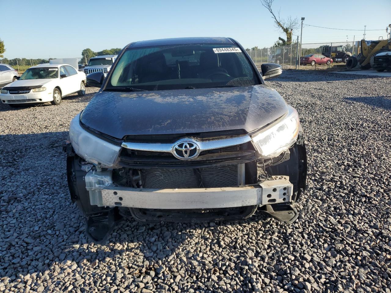 2016 TOYOTA HIGHLANDER