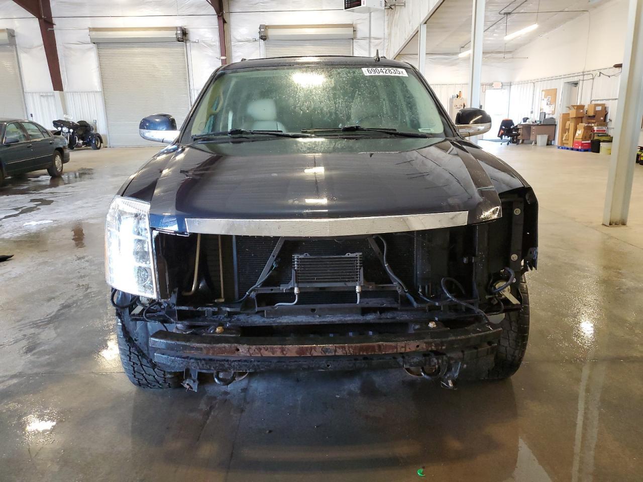 2013 CADILLAC ESCALADE