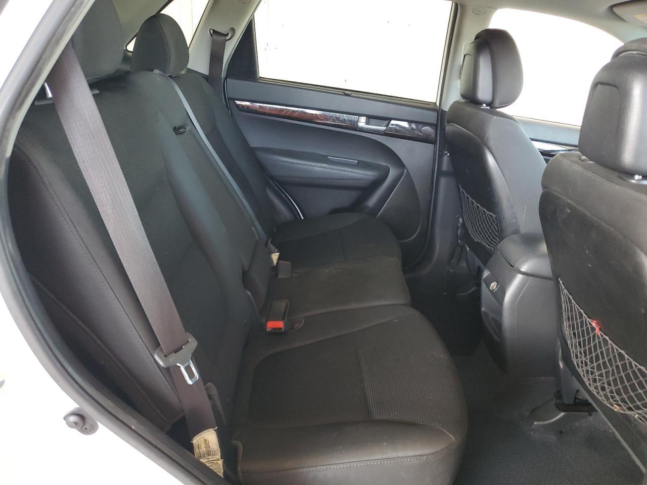 2014 KIA SORENTO