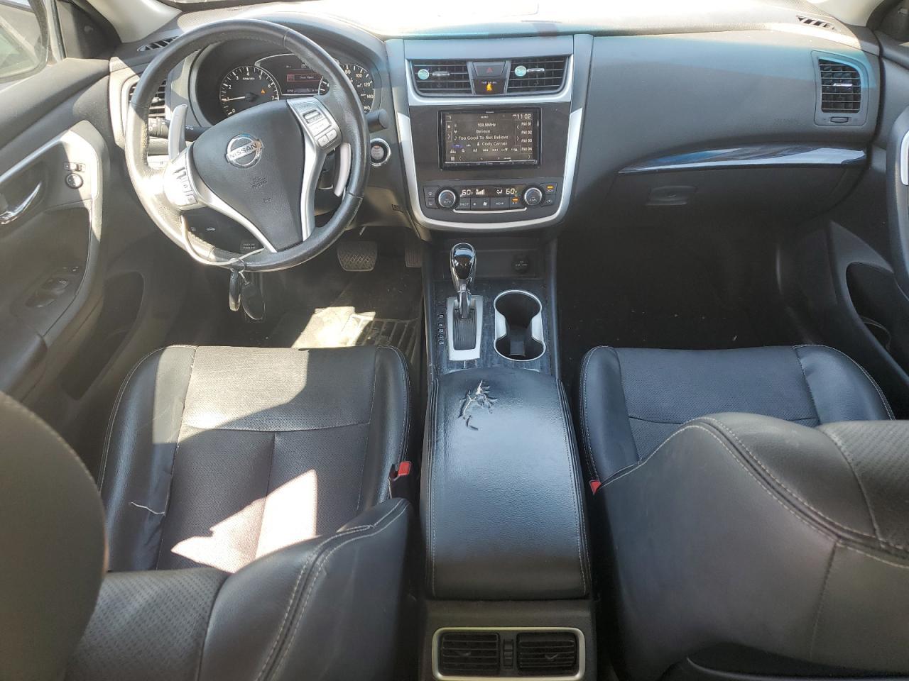 2017 NISSAN ALTIMA