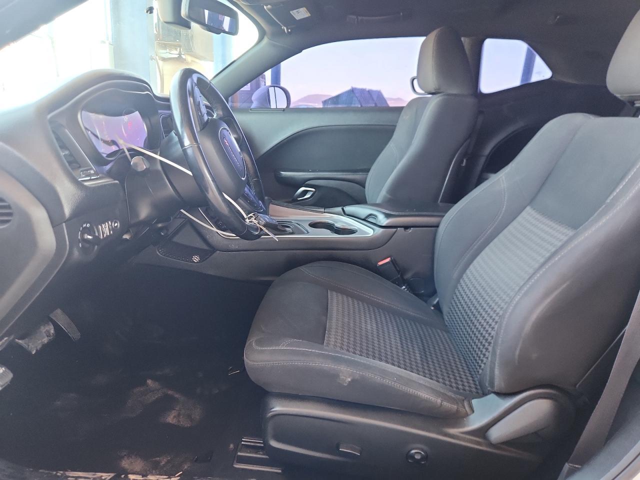 2019 DODGE Challenger