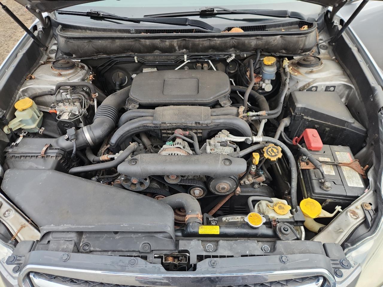 2010 SUBARU Legacy