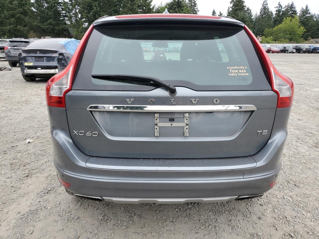 2017 VOLVO XC60