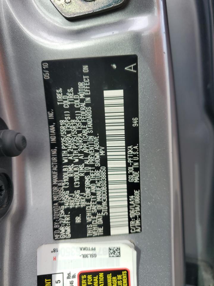 2011 TOYOTA SIENNA