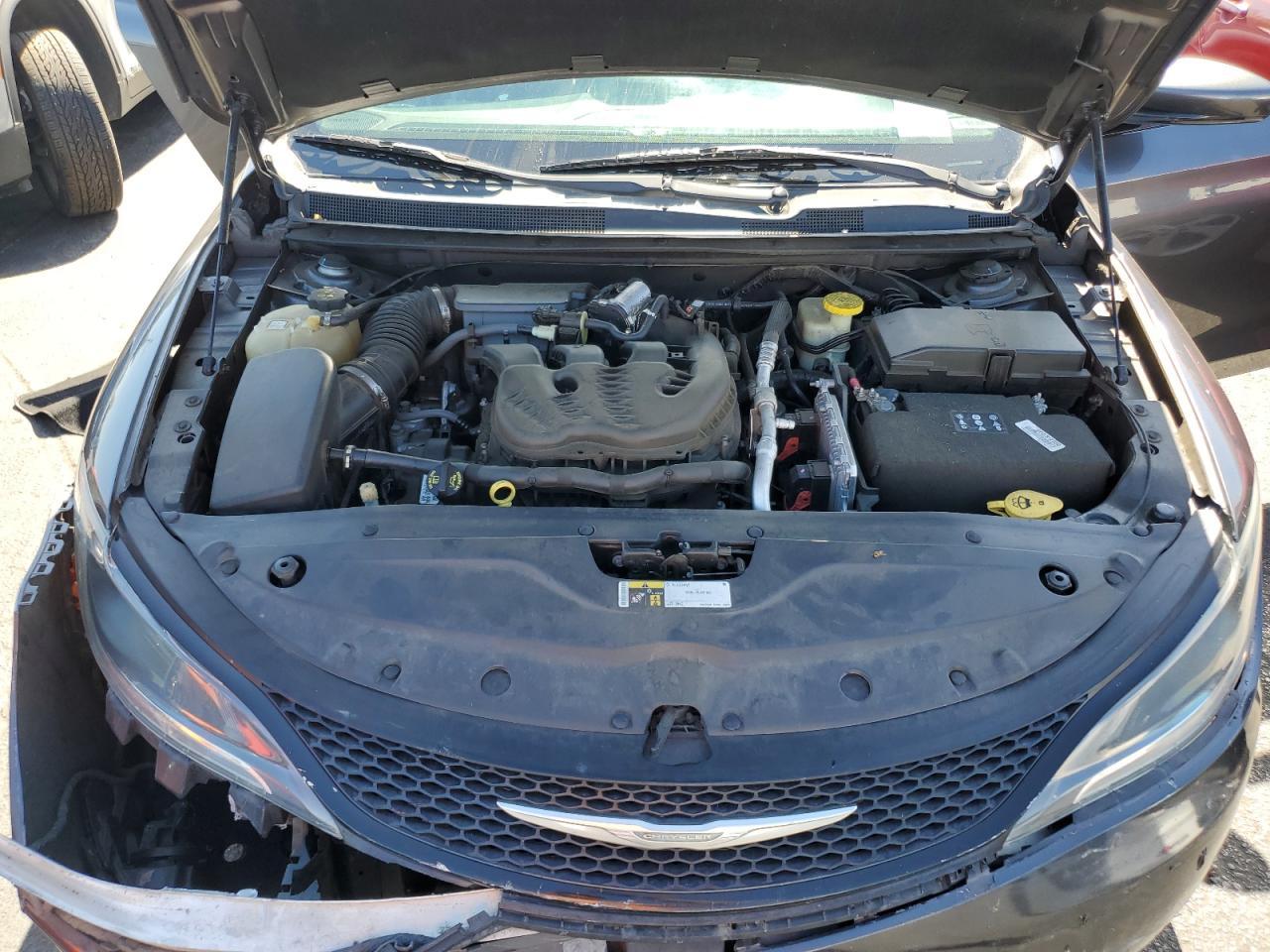 2015 CHRYSLER 200