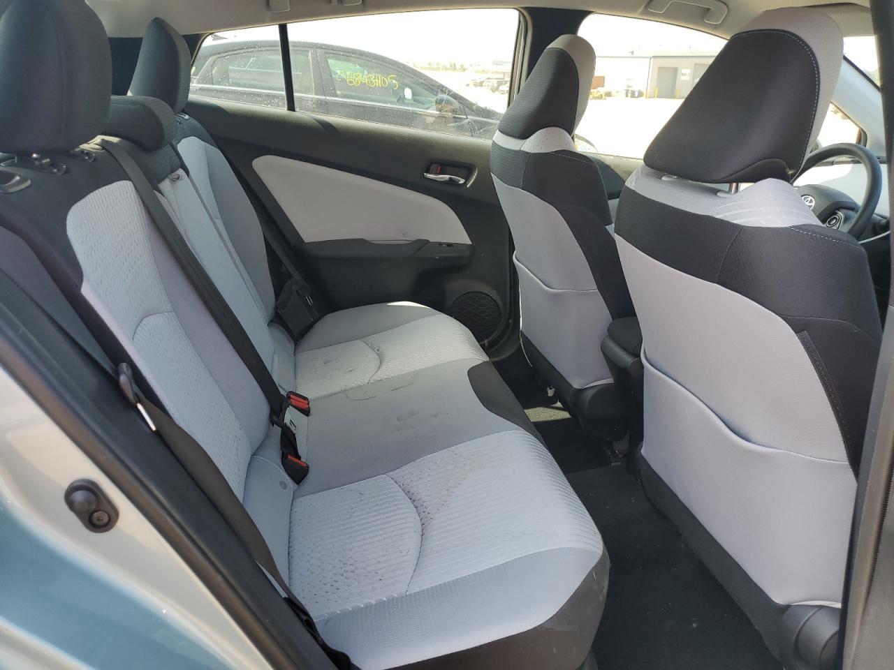 2018 TOYOTA PRIUS