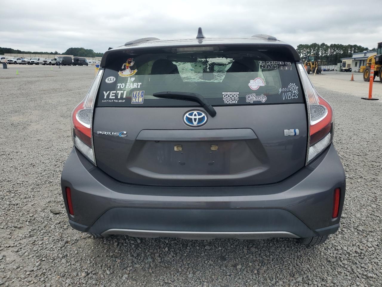 2018 TOYOTA Prius c