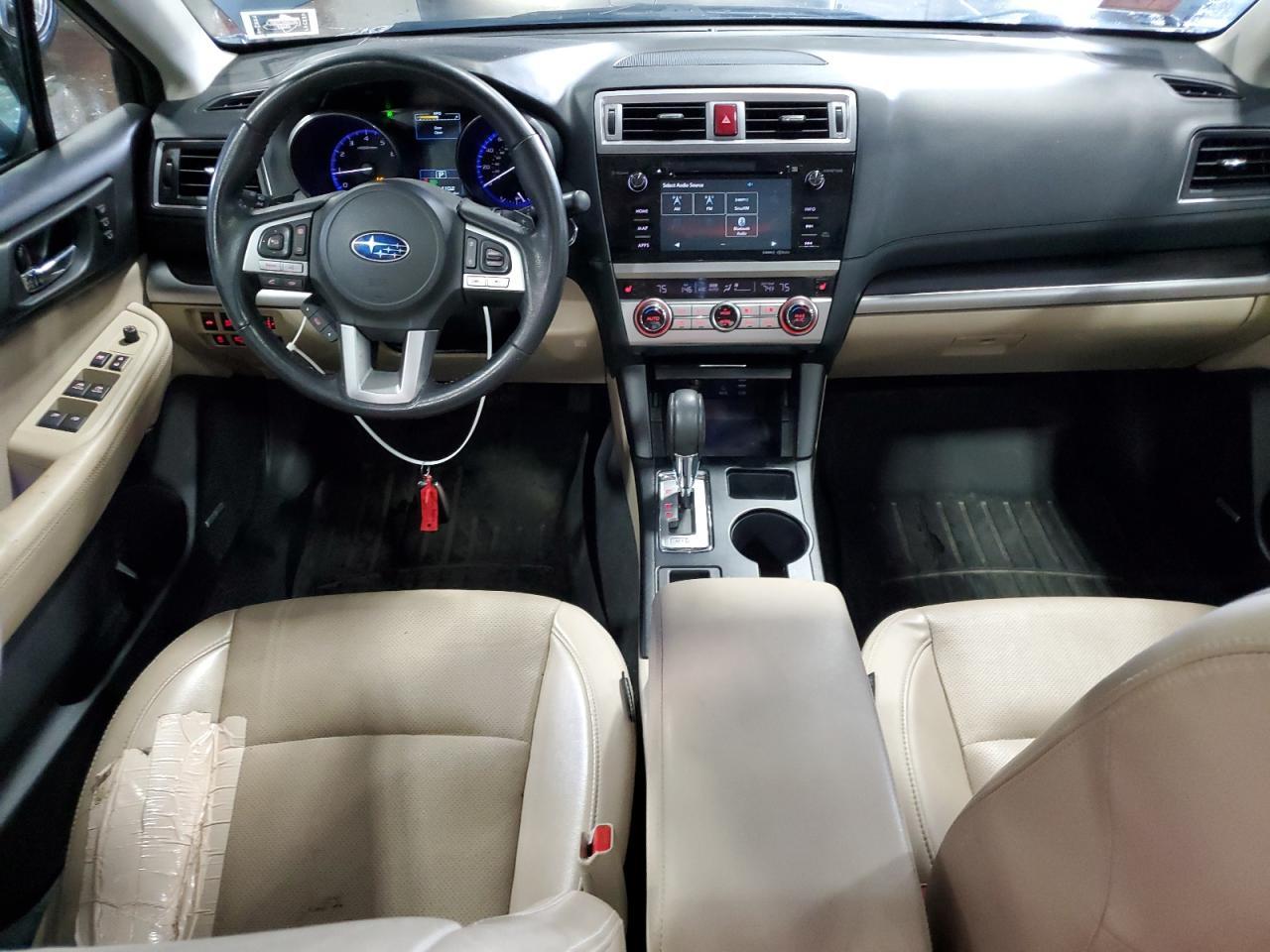 2017 SUBARU Legacy