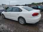 2012 VOLKSWAGEN Passat