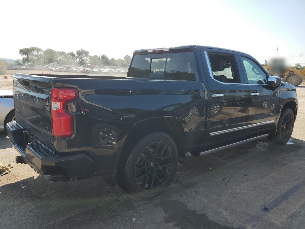 2025 CHEVROLET Silverado