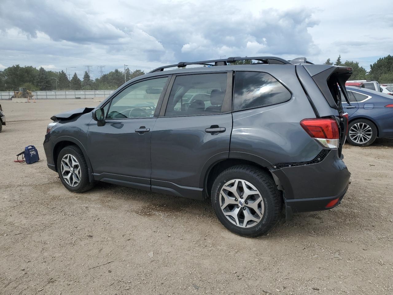 2020 SUBARU FORESTER