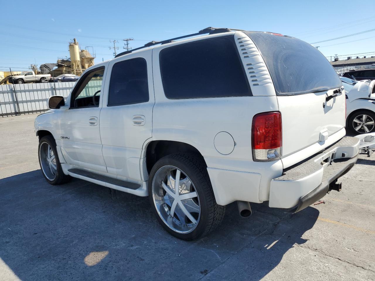 2003 GMC Yukon