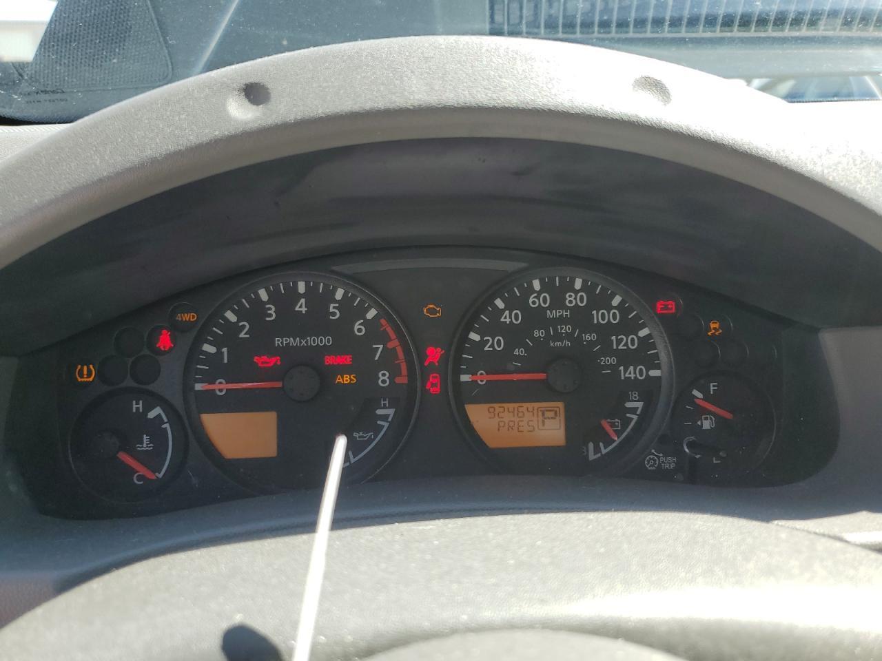 2012 NISSAN Frontier